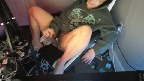 mak online show from 20, 4, 2026