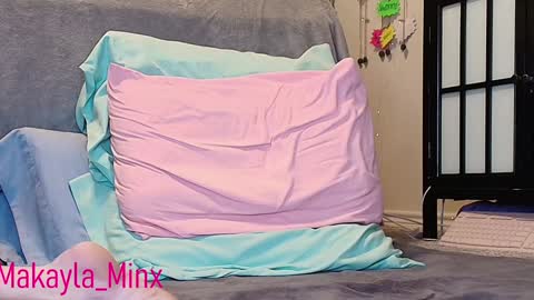 Snapshot of makayla_minx chatting on 10, 12, 2024 Makayla online show from 10, 12, 2024
