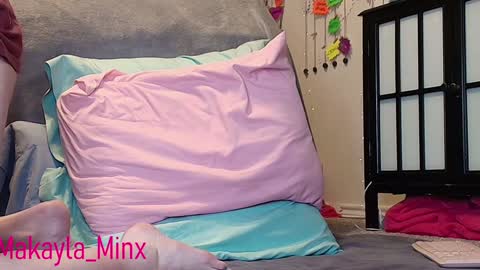 Snapshot of makayla_minx chatting on 6, 1, 2025 Makayla online show from 6, 1, 2025