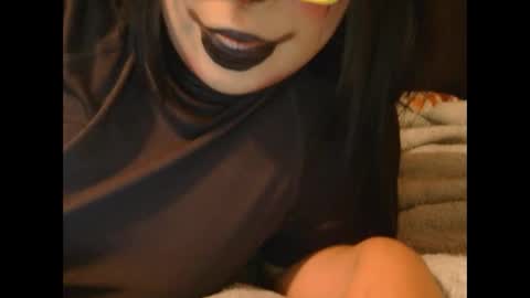 Makayla online show from 26, 10, 2025