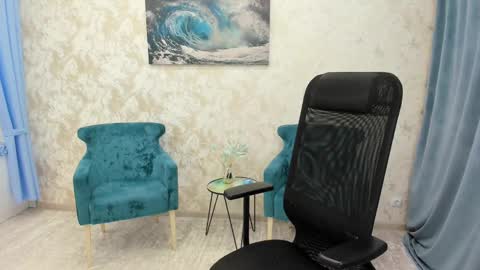 Snapshot of make_love_1 chatting on 27, 2, 2025 Chloe online show from 27, 2, 2025