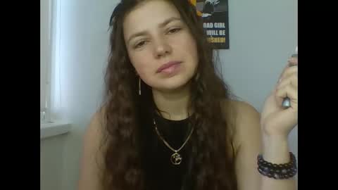 make_mesmile online show from 5, 3, 2026