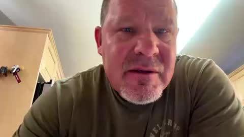 Snapshot of makeyousquirt1969 chatting on 16, 10, 2025 makeyousquirt1969 online show from 16, 10, 2025