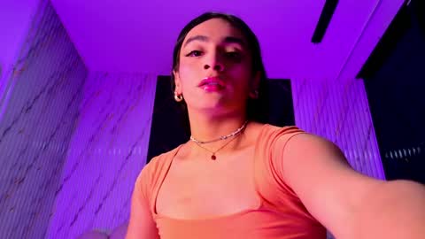 malaia thompson  online show from 8, 5, 2026