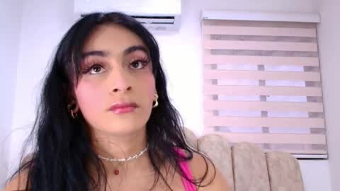 malaia thompson  online show from 16, 5, 2026