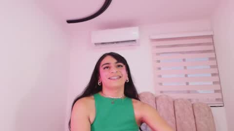 malaia thompson  online show from 24, 5, 2026