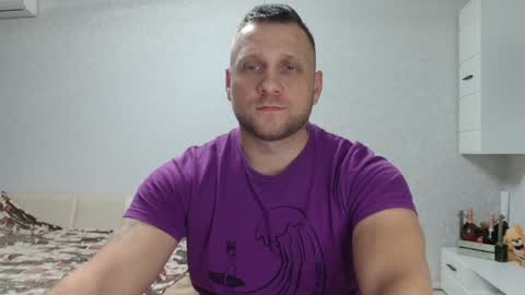 Snapshot of malchyshka chatting on 12, 12, 2024 malchyshka online show from 12, 12, 2024