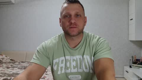 Snapshot of malchyshka chatting on 16, 12, 2024 malchyshka online show from 16, 12, 2024