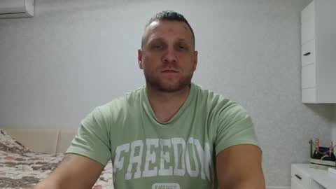 Snapshot of malchyshka chatting on 17, 12, 2024 malchyshka online show from 17, 12, 2024