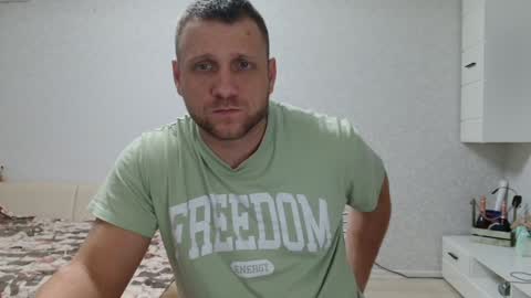 Snapshot of malchyshka chatting on 20, 12, 2024 malchyshka online show from 20, 12, 2024