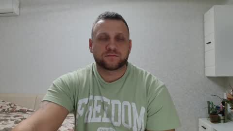 Snapshot of malchyshka chatting on 6, 1, 2025 malchyshka online show from 6, 1, 2025