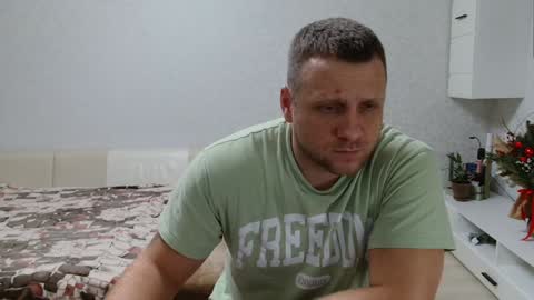 Snapshot of malchyshka chatting on 9, 1, 2025 malchyshka online show from 9, 1, 2025