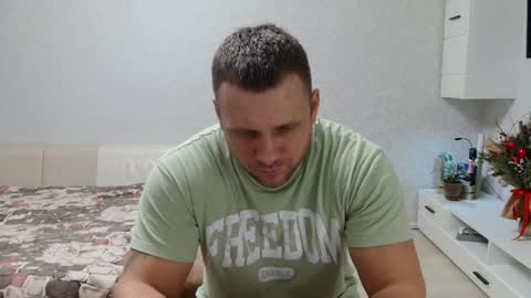 Snapshot of malchyshka chatting on 11, 1, 2025 malchyshka online show from 11, 1, 2025