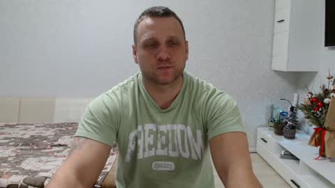 Snapshot of malchyshka chatting on 28, 1, 2025 malchyshka online show from 28, 1, 2025