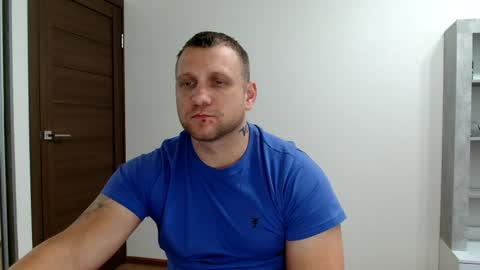 Snapshot of malchyshka chatting on 28, 9, 2025 malchyshka online show from 28, 9, 2025