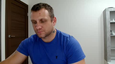 Snapshot of malchyshka chatting on 17, 10, 2025 malchyshka online show from 17, 10, 2025