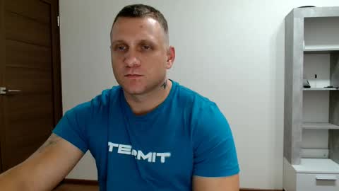 Snapshot of malchyshka chatting on 20, 10, 2025 malchyshka online show from 20, 10, 2025