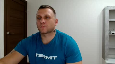 Snapshot of malchyshka chatting on 22, 10, 2025 malchyshka online show from 22, 10, 2025