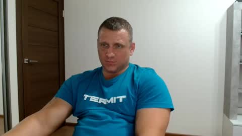 Snapshot of malchyshka chatting on 31, 10, 2025 malchyshka online show from 31, 10, 2025