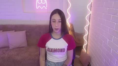 Snapshot of maleja_tay chatting on 8, 11, 2025 MALEJAA online show from 8, 11, 2025