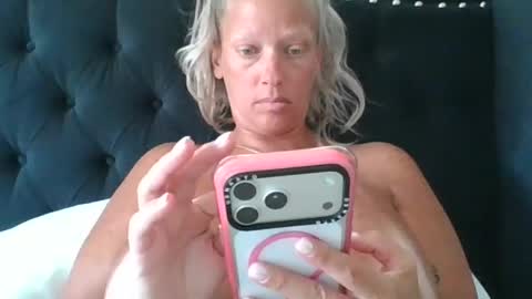 malibumelons online show from 16, 6, 2026
