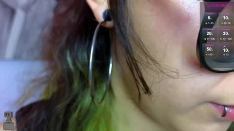 Snapshot of malicia_witch_ chatting on 30, 12, 2024 Mar  Alicia     Rosie  v A L I C I A W I T C -  Meg Cherie online show from 30, 12, 2024