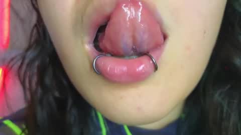 Snapshot of malicia_witch_ chatting on 12, 2, 2025 Mar  Alicia     Rosie  v A L I C I A W I T C -  Meg Cherie online show from 12, 2, 2025
