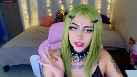 maliciaxpoison online show from 18, 5, 2026
