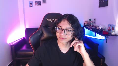 Malik  online show from 4, 12, 2024