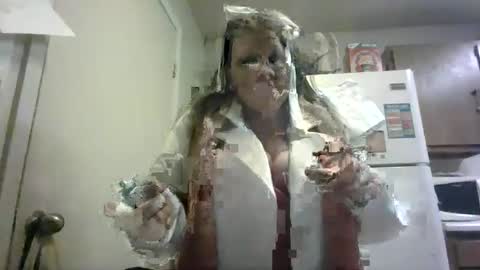 Snapshot of malinda702 chatting on 10, 1, 2025 malinda702 online show from 10, 1, 2025