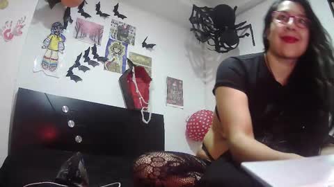 Malishka  online show from 2, 11, 2025