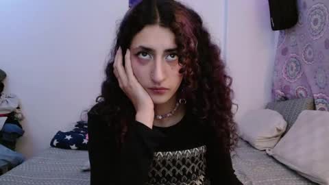 Snapshot of malitamuymal22 chatting on 6, 1, 2025 Malita online show from 6, 1, 2025