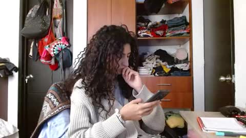 Snapshot of malitamuymal22 chatting on 10, 10, 2025 Malita online show from 10, 10, 2025