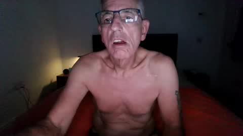 Snapshot of malkie55 chatting on 1, 11, 2025 malkie55 online show from 1, 11, 2025