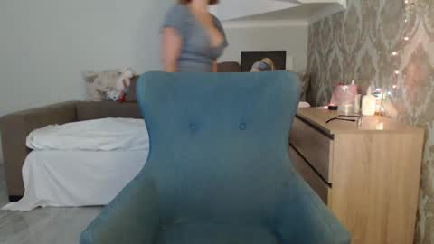 mallinia online show from 23, 11, 2025