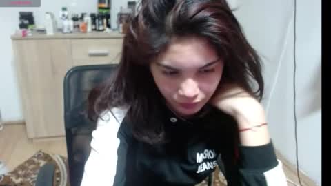 mallorymyers online show from 29, 11, 2025