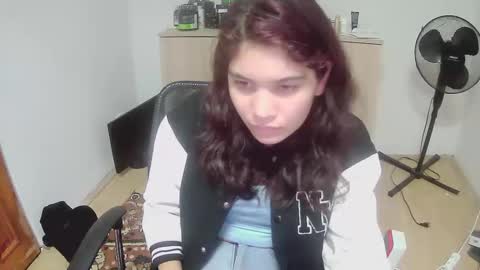 mallorymyersx online show from 12, 10, 2025