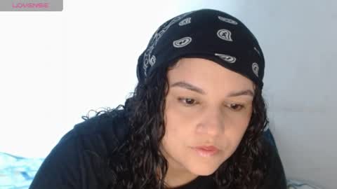 MI INSTAGRAM soy glory01 online show from 4, 4, 2026