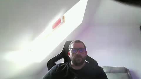 breton online show from 2, 11, 2025