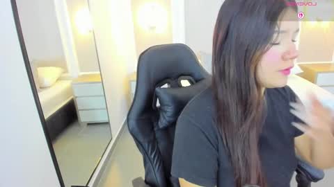 M A L U online show from 1, 10, 2025