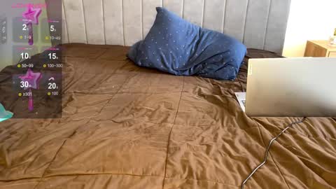 Caroline online show from 20, 2, 2025