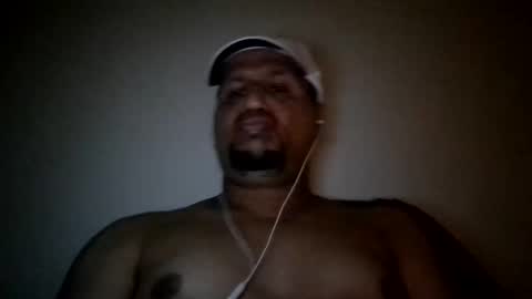 Snapshot of man_new chatting on 6, 3, 2025 Man new online show from 6, 3, 2025