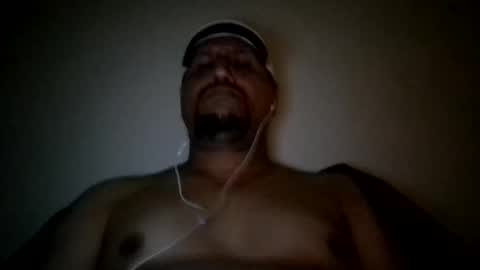 Snapshot of man_new chatting on 4, 10, 2025 Man new online show from 4, 10, 2025