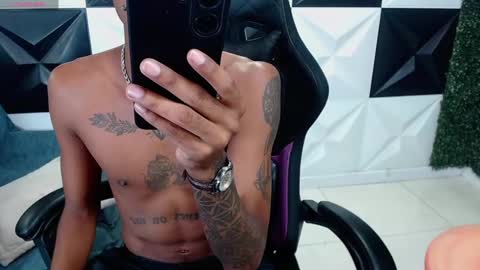 man_san11 online show from 9, 2, 2025