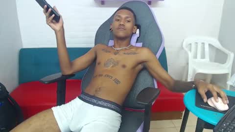 man_san11 online show from 8, 3, 2025