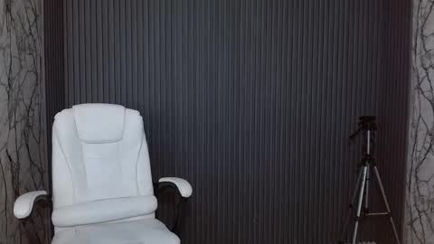 man_san11 online show from 19, 9, 2025