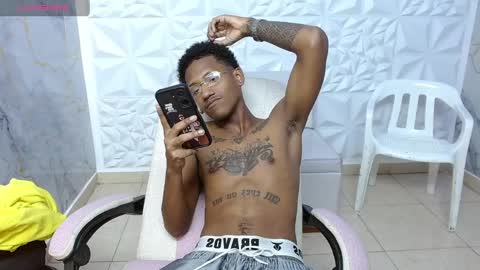 man_sant11 online show from 9, 4, 2026