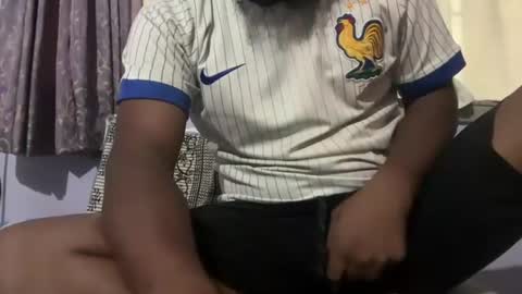 mananmathew95 online show from 6, 7, 2026