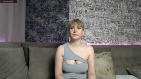 Snapshot of mandy_foxxx chatting on 3, 7, 2026 Mandy online show from 3, 7, 2026