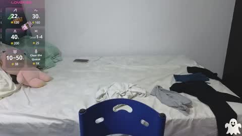 Snapshot of mandy_renzon1_ chatting on 4, 2, 2025 M A N D Y online show from 4, 2, 2025
